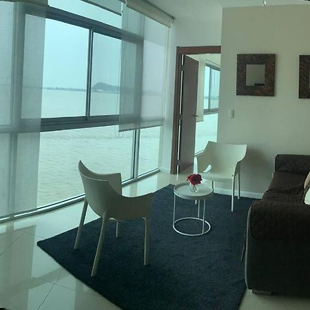 Apartamento Vista Al Rio Puerto Santana Riverfront 1 Guayaquil Exteriér fotografie